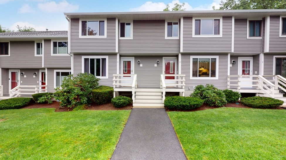 Hartshorn Village Condominiums